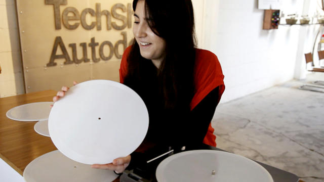 Spoiler Alert: First 3-D Printed Records Sound Awful